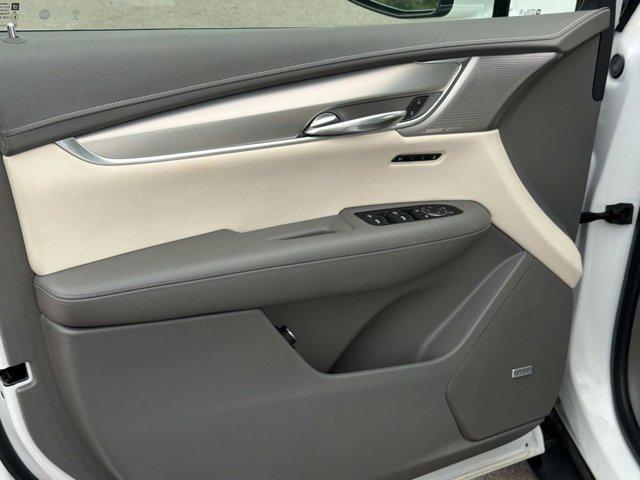 used 2021 Cadillac XT5 car, priced at $23,476