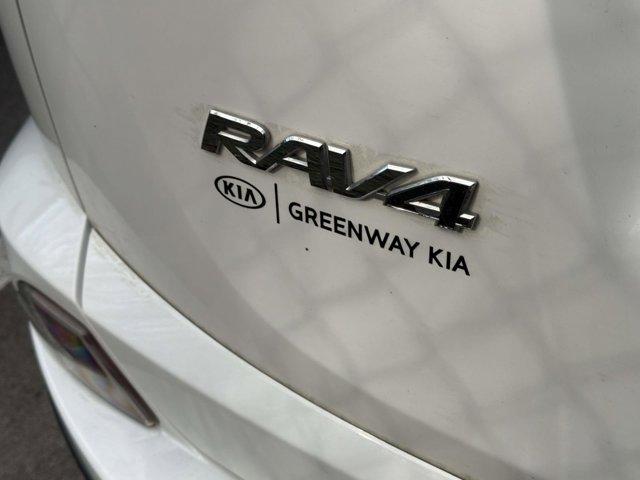 used 2018 Toyota RAV4 Hybrid car, priced at $19,962