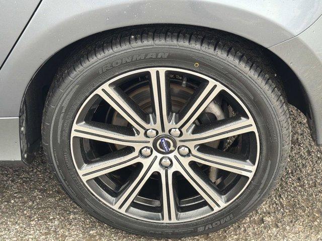 used 2017 Volvo S60 Inscription car, priced at $15,365
