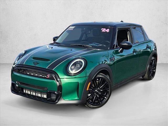 used 2024 MINI Hardtop car, priced at $25,998
