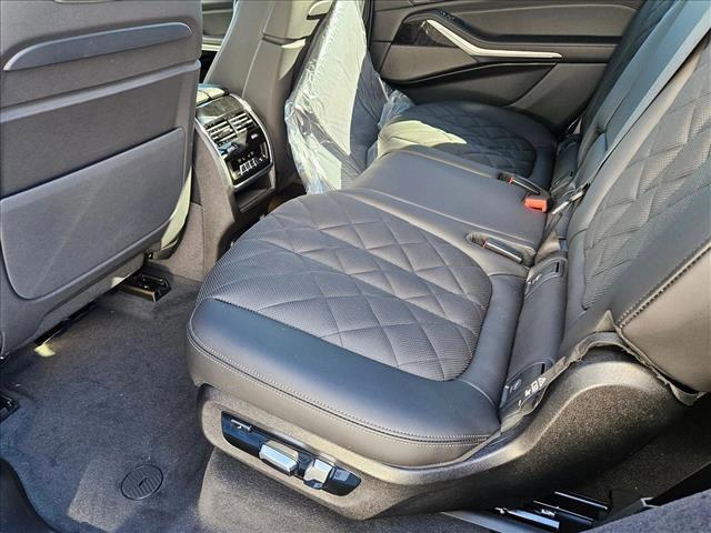 new 2026 BMW X7 car, priced at $99,500