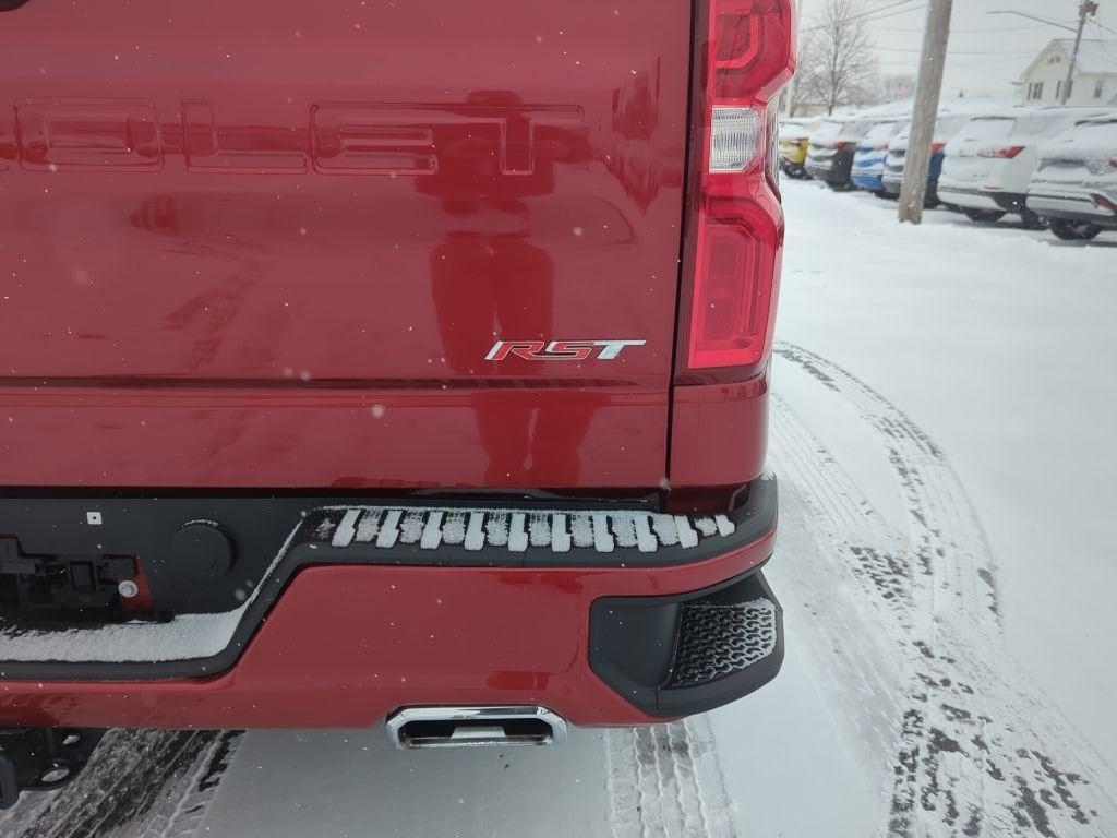 used 2025 Chevrolet Silverado 1500 car, priced at $49,900