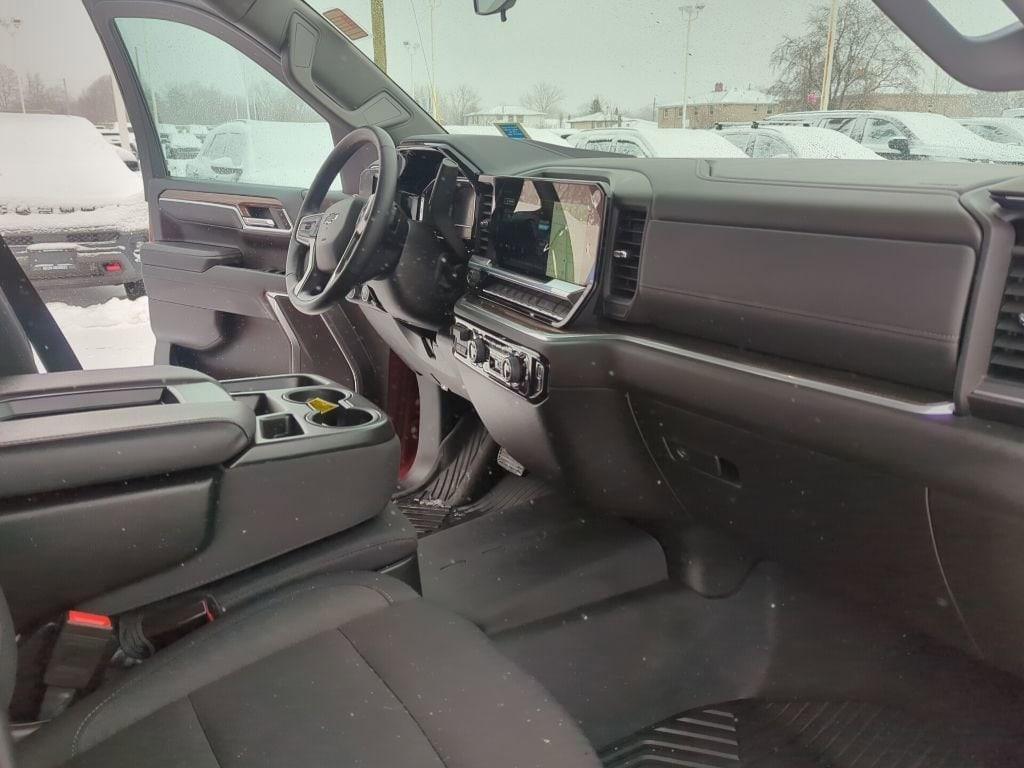 used 2025 Chevrolet Silverado 1500 car, priced at $49,900