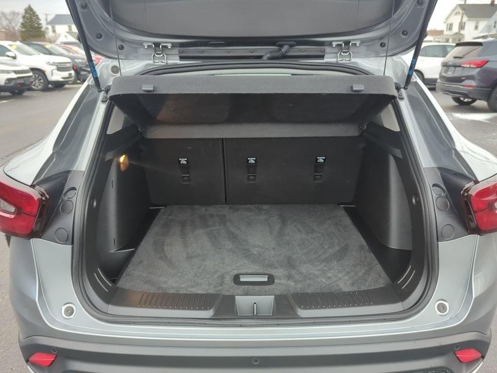 used 2024 Chevrolet Trax car, priced at $20,999