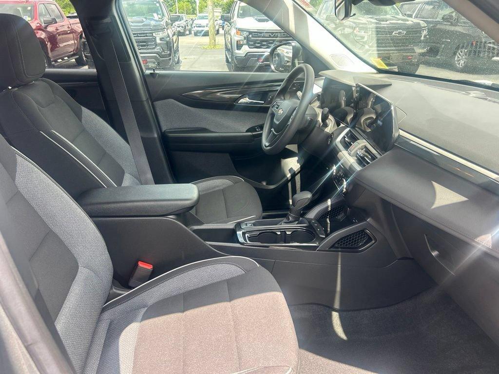 used 2024 Chevrolet TrailBlazer car, priced at $21,075