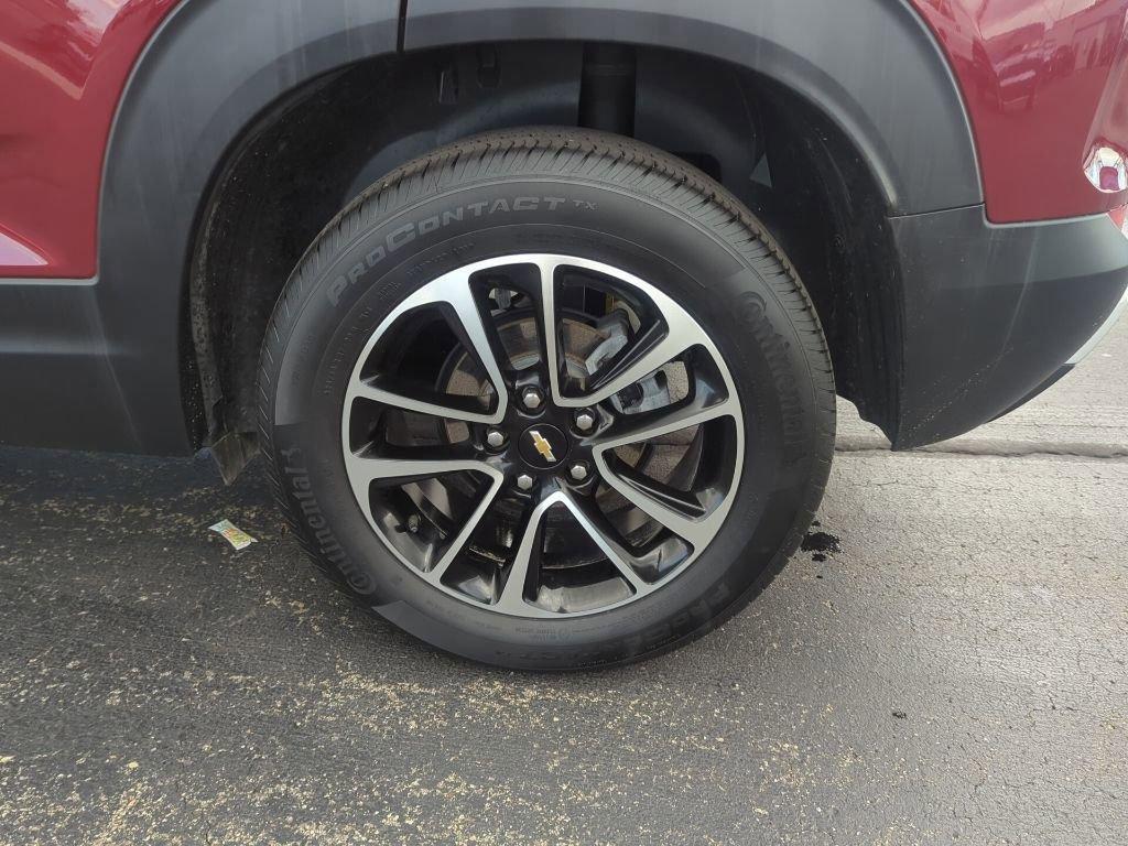 used 2024 Chevrolet TrailBlazer car, priced at $23,999
