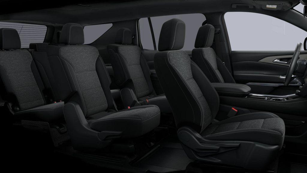 new 2026 Chevrolet Traverse car, priced at $44,115