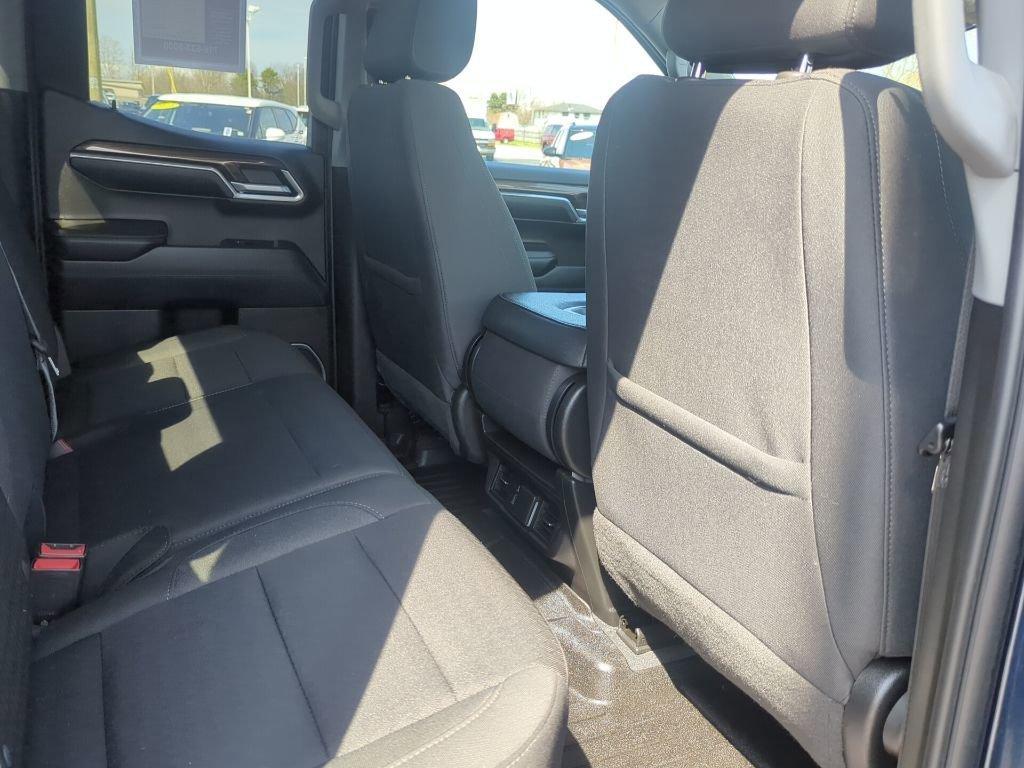 used 2022 Chevrolet Silverado 1500 car, priced at $32,800