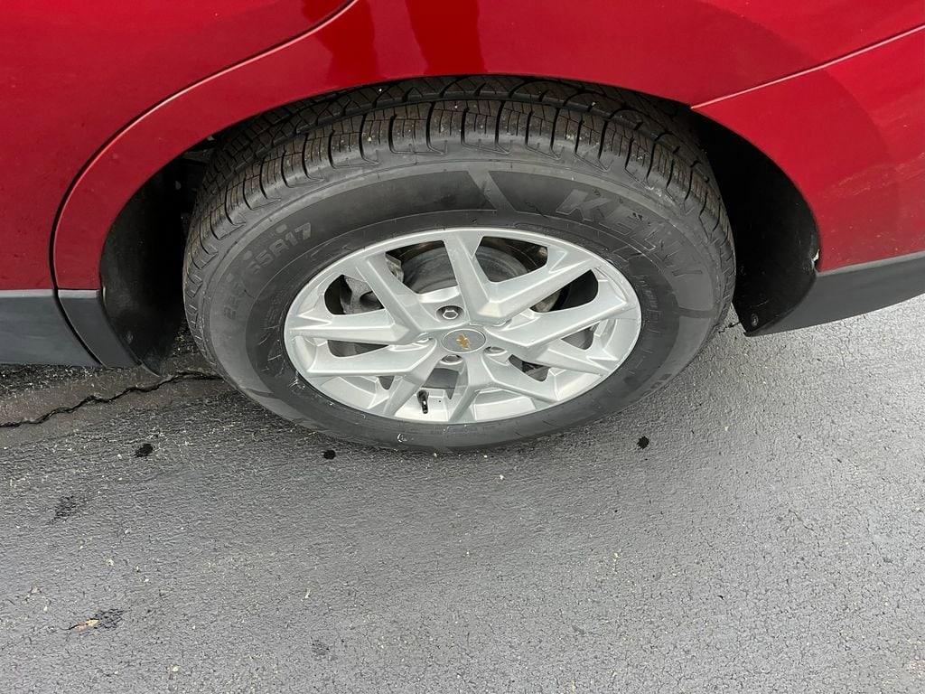 used 2023 Chevrolet Equinox car, priced at $22,400