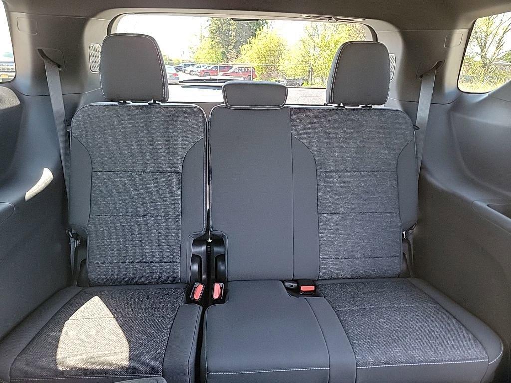 new 2026 Chevrolet Traverse car, priced at $46,020