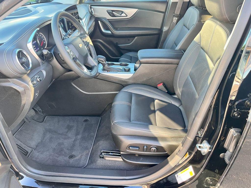 used 2023 Chevrolet Blazer car, priced at $29,900
