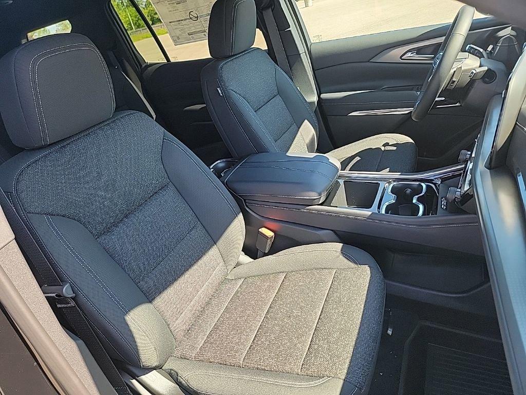 new 2026 Chevrolet Traverse car, priced at $49,699