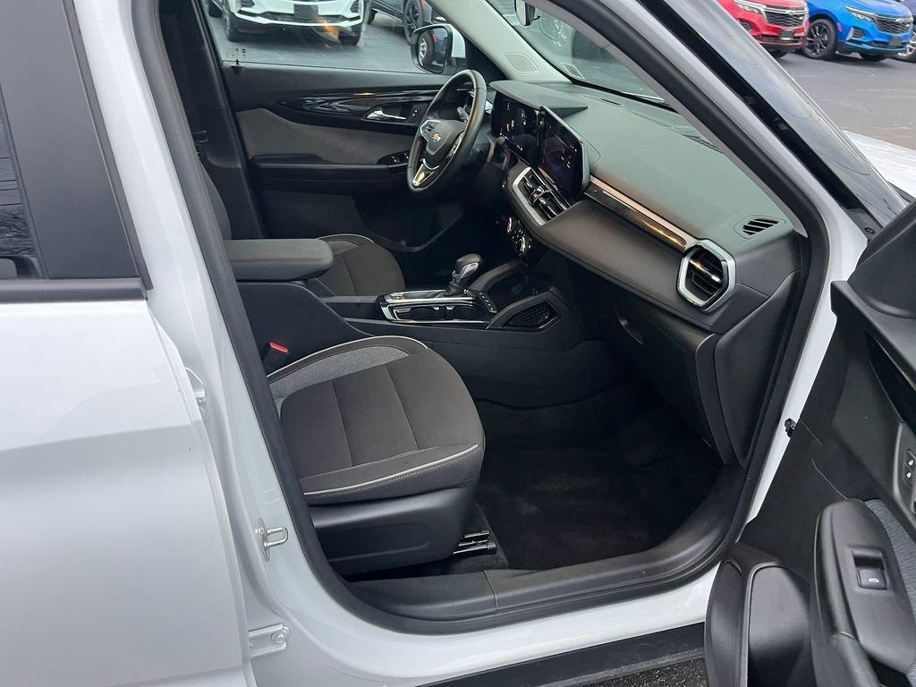 used 2024 Chevrolet TrailBlazer car, priced at $23,794