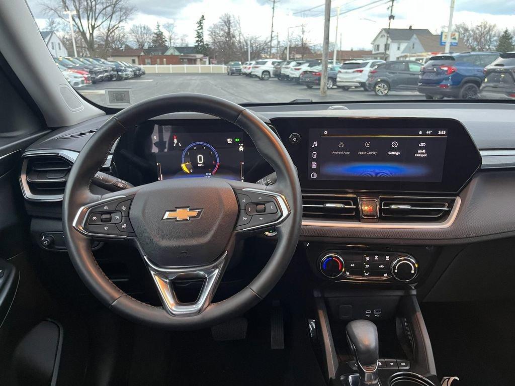 used 2024 Chevrolet TrailBlazer car, priced at $23,794