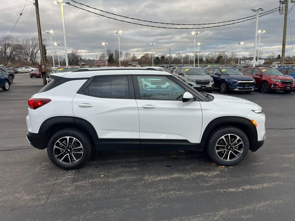 used 2024 Chevrolet TrailBlazer car, priced at $23,794