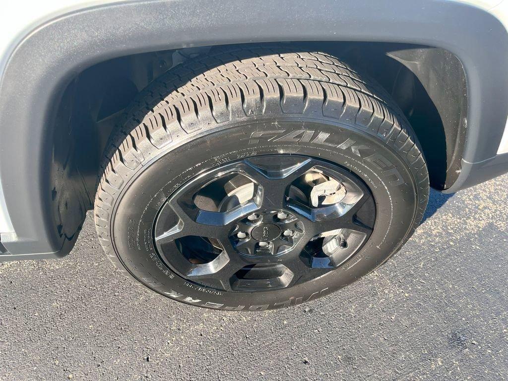 used 2024 Jeep Compass car, priced at $25,000