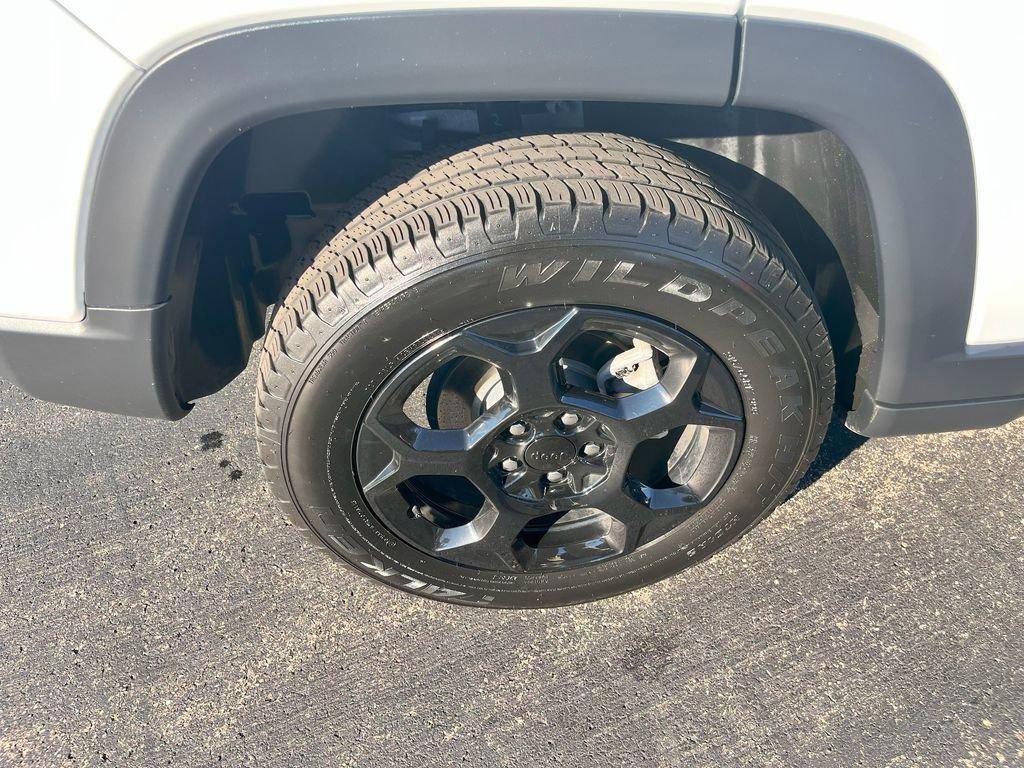 used 2024 Jeep Compass car, priced at $25,000