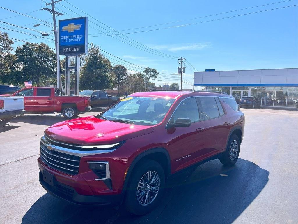 used 2025 Chevrolet Traverse car, priced at $40,000