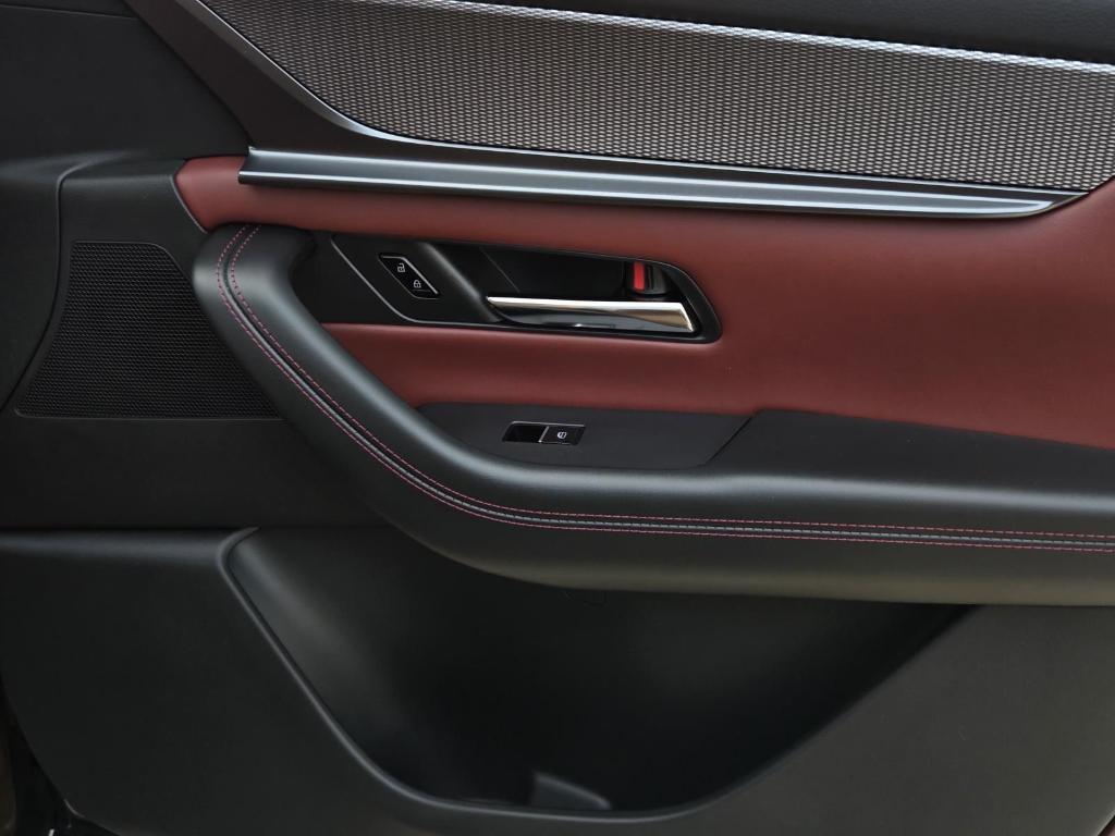 new 2026 Mazda CX-70 car, priced at $47,385