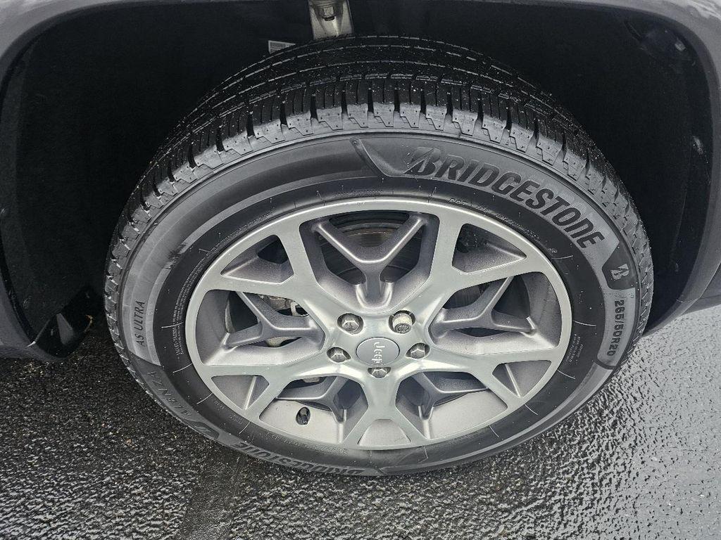 used 2018 Jeep Grand Cherokee car, priced at $15,995