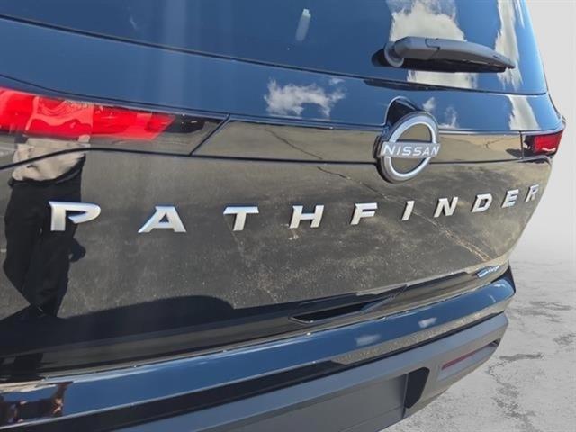 new 2025 Nissan Pathfinder car, priced at $40,475