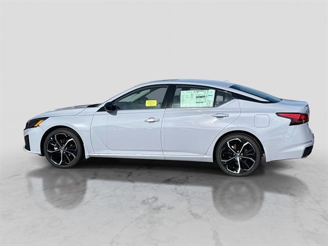 new 2025 Nissan Altima car, priced at $29,985