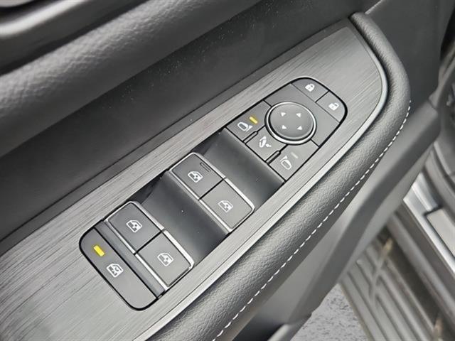 new 2025 Nissan Armada car, priced at $71,560