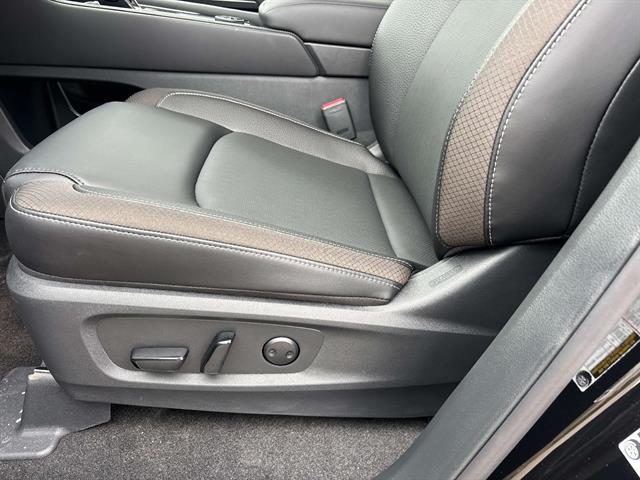 new 2026 Nissan Pathfinder car, priced at $44,118