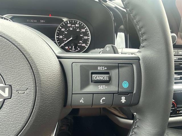 new 2025 Nissan Pathfinder car, priced at $39,575