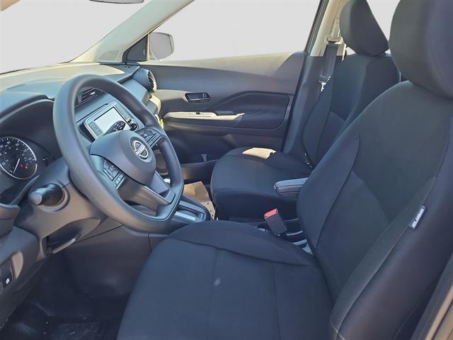 new 2025 Nissan Kicks Play car, priced at $20,622