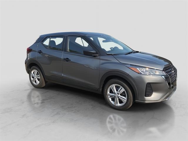 new 2025 Nissan Kicks Play car, priced at $20,622