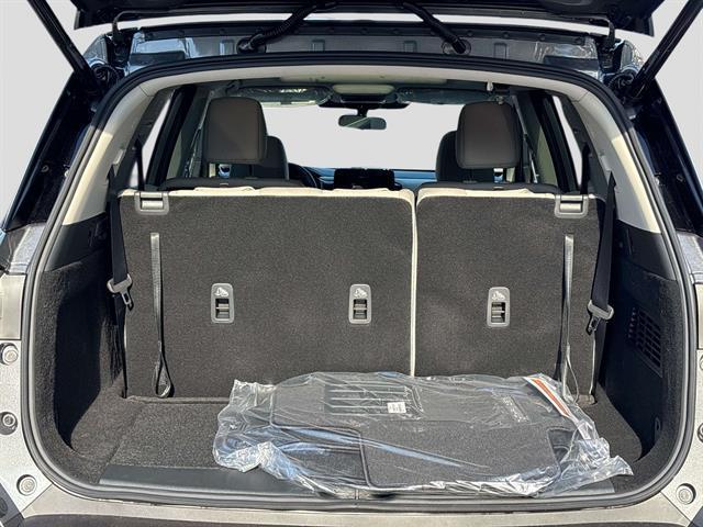 new 2025 Nissan Pathfinder car, priced at $40,879