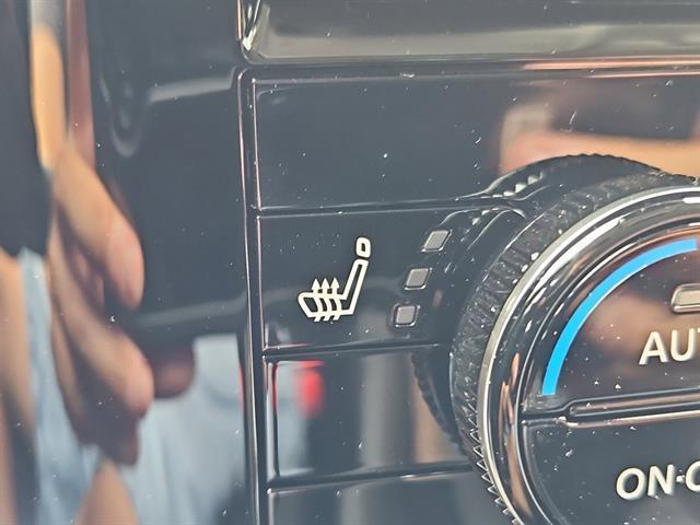 new 2025 Nissan Rogue car, priced at $41,673