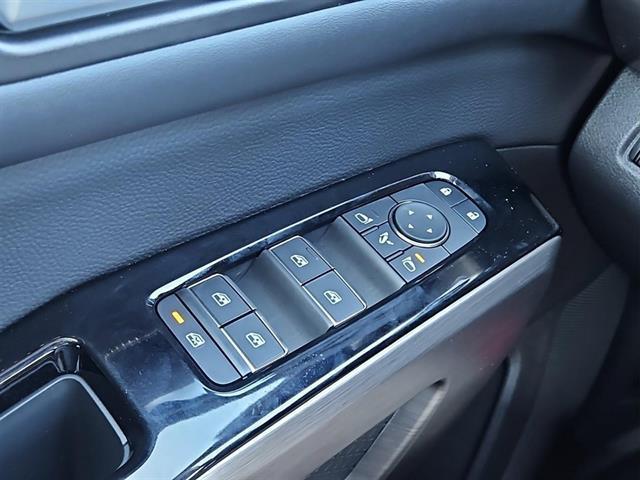 new 2025 Nissan Pathfinder car, priced at $49,073