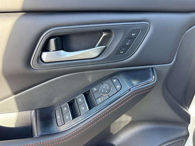 new 2026 Nissan Rogue car, priced at $35,513