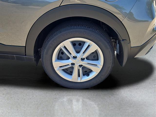 new 2025 Nissan Kicks Play car, priced at $20,847