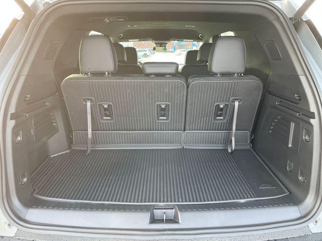 new 2026 Chevrolet Traverse car, priced at $46,800