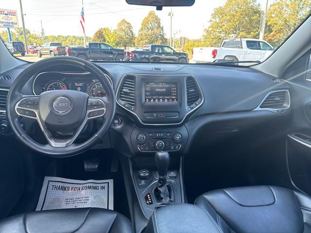 used 2020 Jeep Cherokee car, priced at $17,995