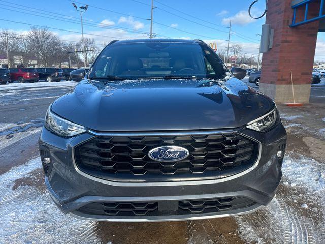 used 2024 Ford Escape car, priced at $25,517