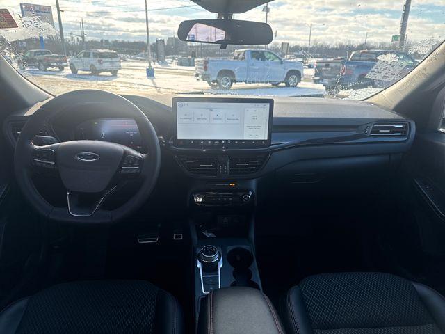 used 2024 Ford Escape car, priced at $25,517