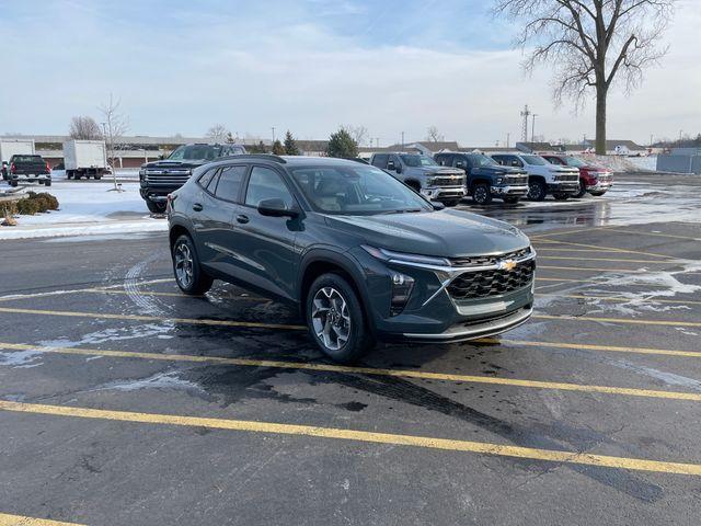 new 2026 Chevrolet Trax car, priced at $27,610