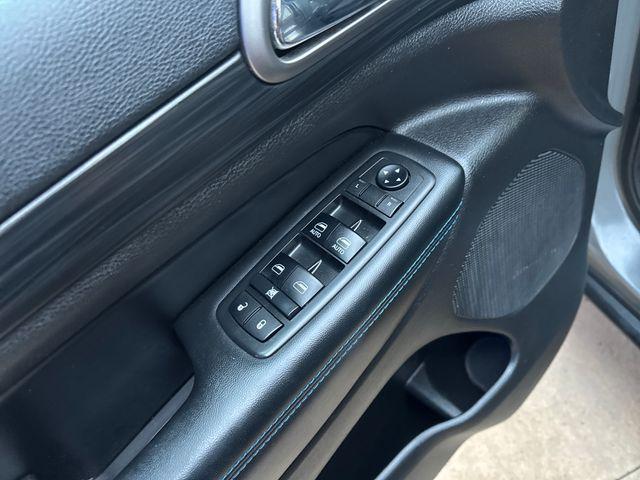 used 2019 Jeep Grand Cherokee car, priced at $17,995