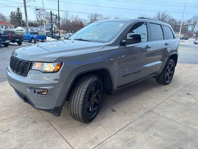 used 2019 Jeep Grand Cherokee car, priced at $17,995