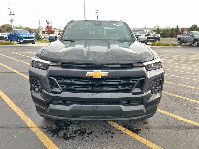 new 2025 Chevrolet Colorado car, priced at $42,700