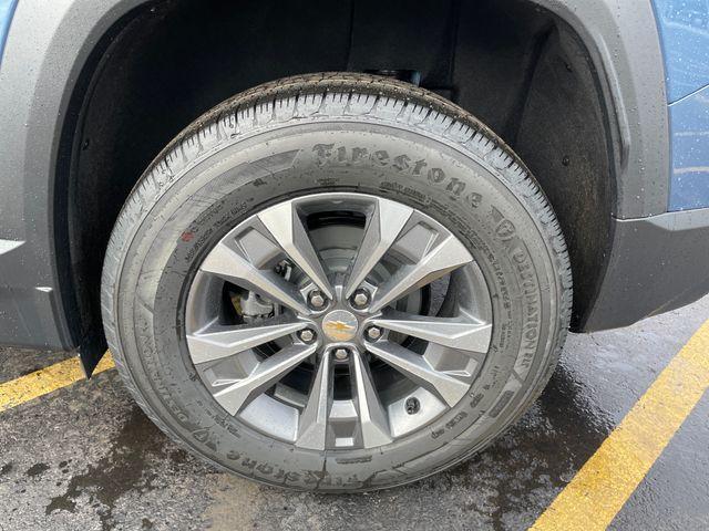 new 2026 Chevrolet Equinox car, priced at $33,815