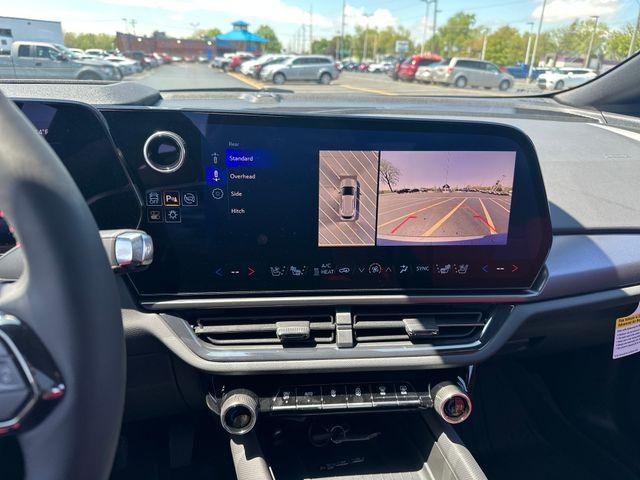 new 2025 Chevrolet Equinox EV car, priced at $47,985