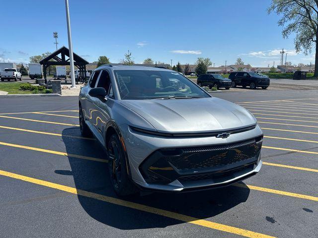 new 2025 Chevrolet Equinox EV car, priced at $47,985