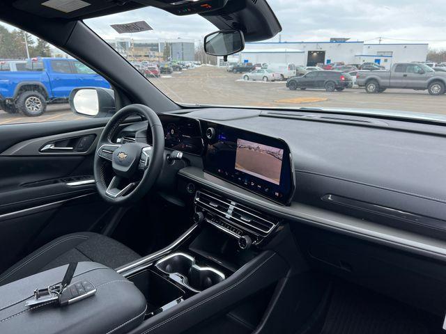 new 2026 Chevrolet Traverse car, priced at $41,615