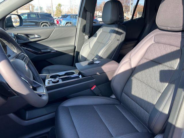 new 2026 Chevrolet Equinox car, priced at $33,520