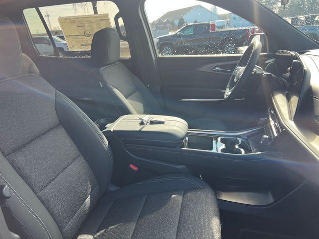 new 2026 Chevrolet Traverse car, priced at $42,110